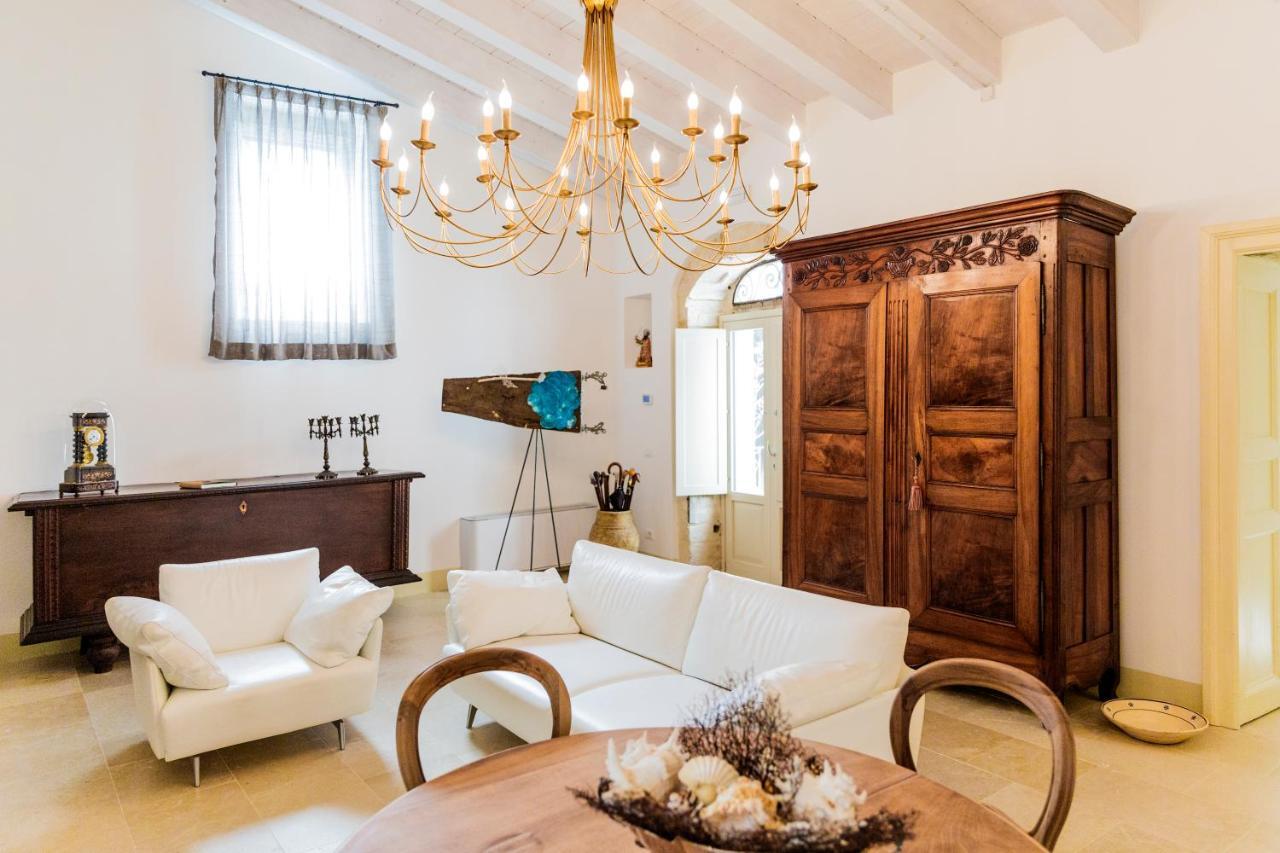 Dimora Di Catullo - Ospitalita Di Charme Villa Palazzolo Acreide Exterior foto