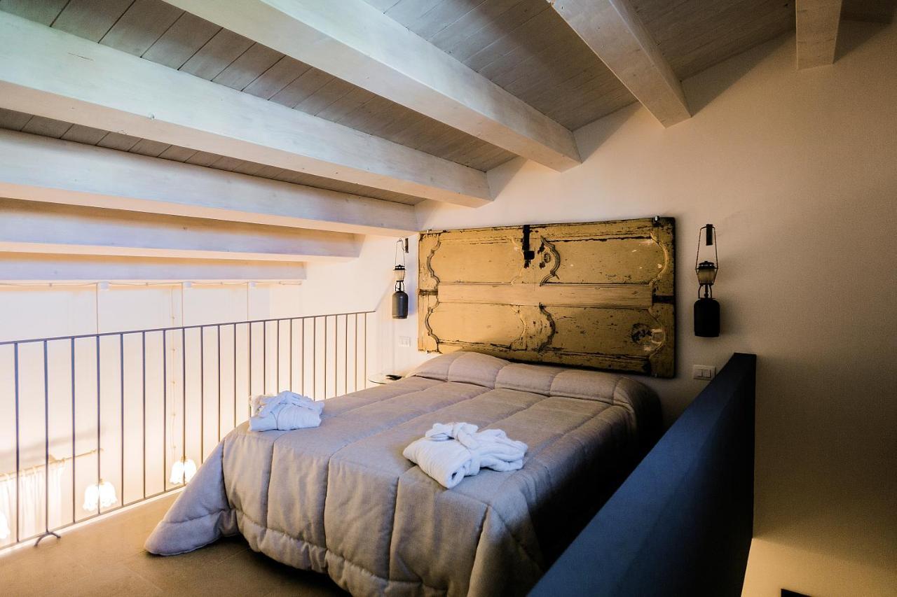 Dimora Di Catullo - Ospitalita Di Charme Villa Palazzolo Acreide Exterior foto