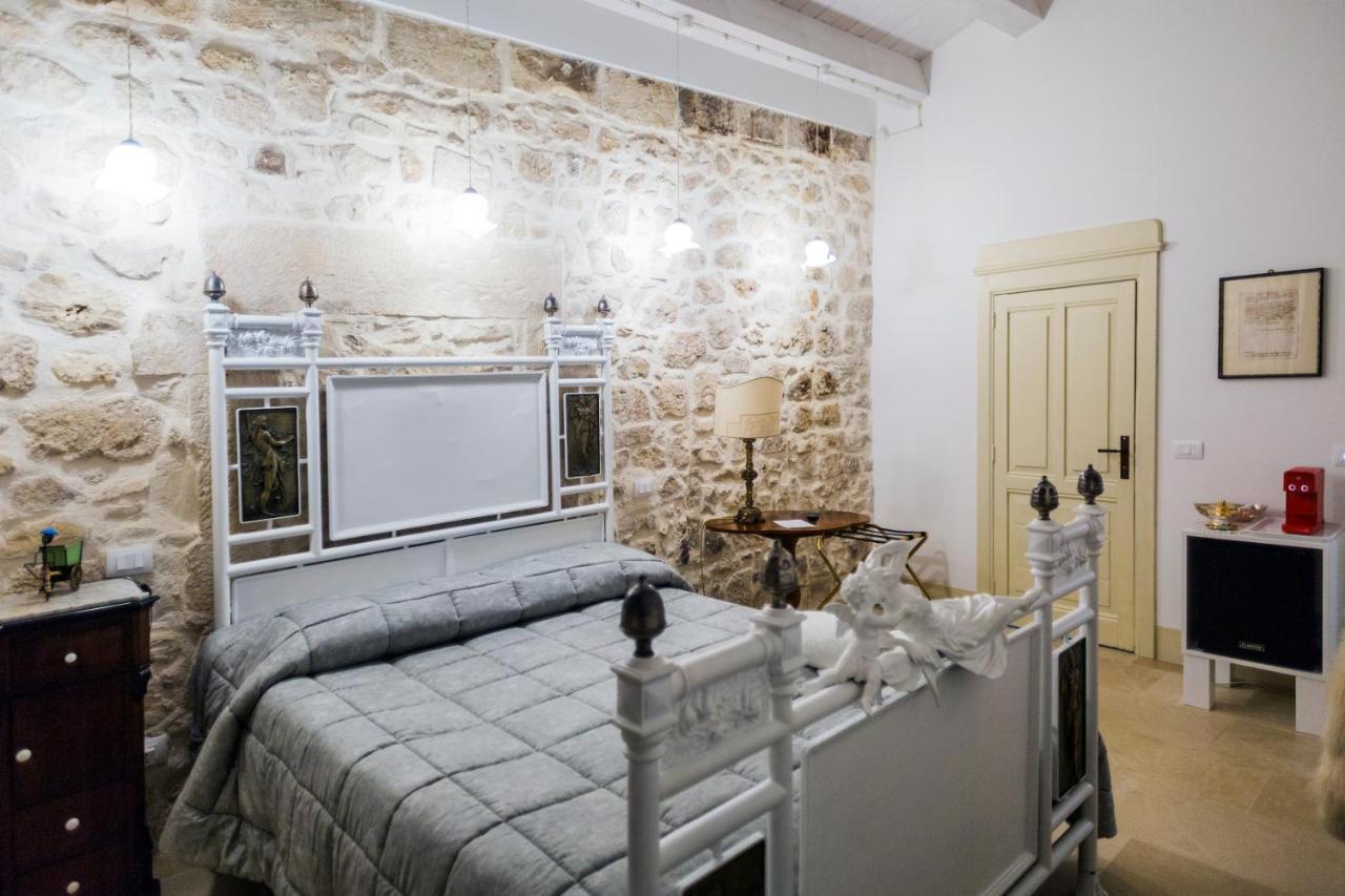 Dimora Di Catullo - Ospitalita Di Charme Villa Palazzolo Acreide Exterior foto